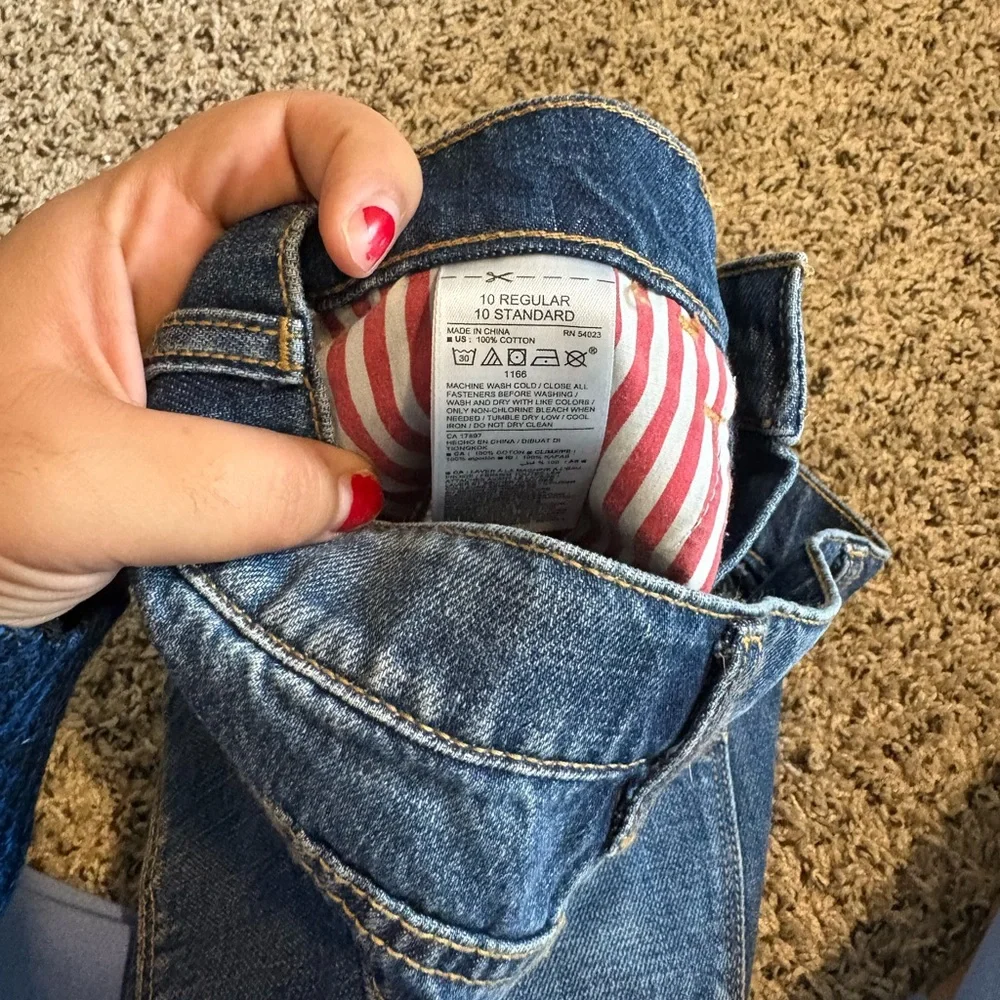 Old Navy Girls Dark Blue Jean Shorts - Picture 8 of 8